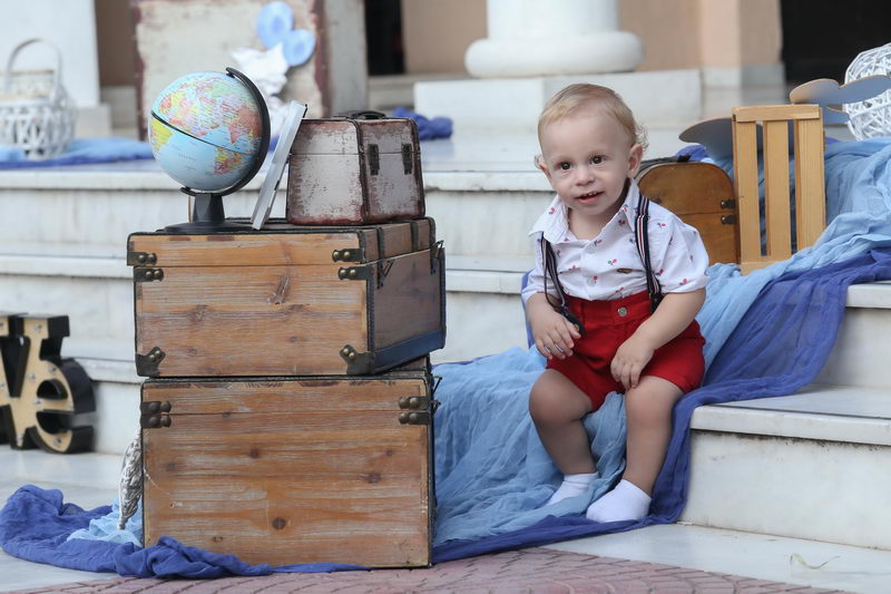 Artistic Studio - Πορτρέτο του παιδιού με τους γονείς.